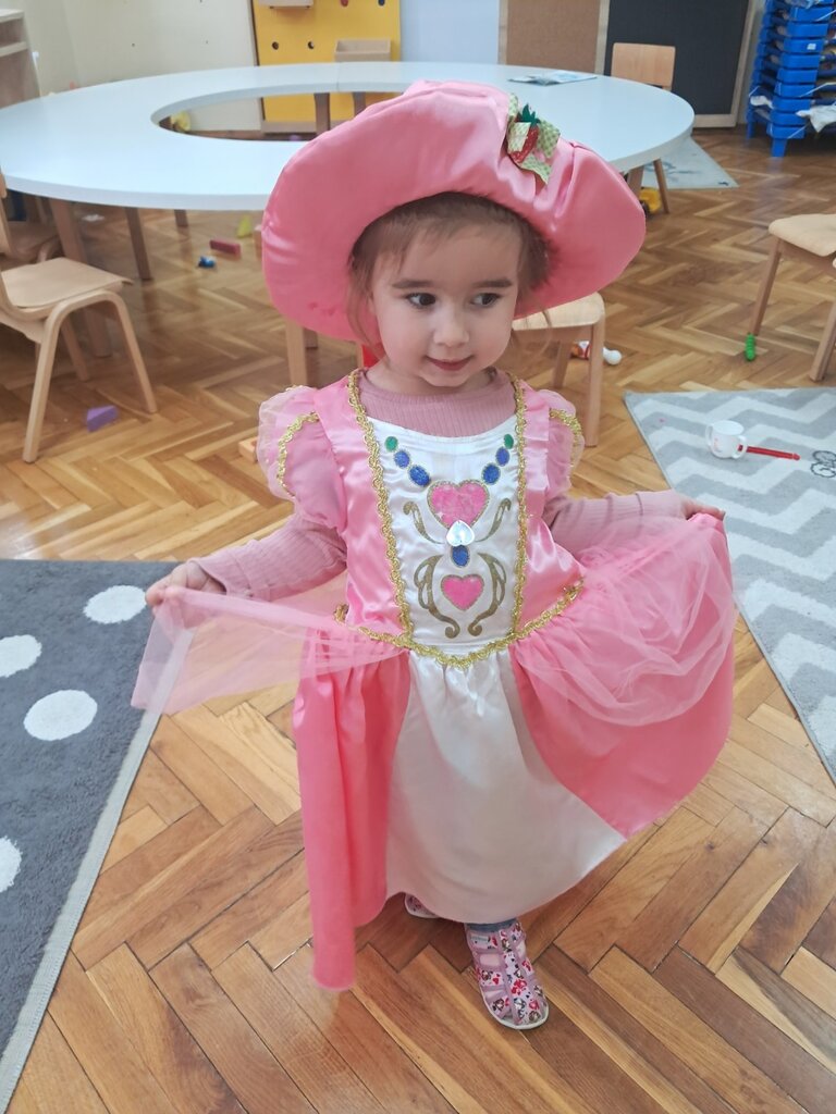 IMG ee46b2ffe3b0dc8d65120b90c42e1818 V